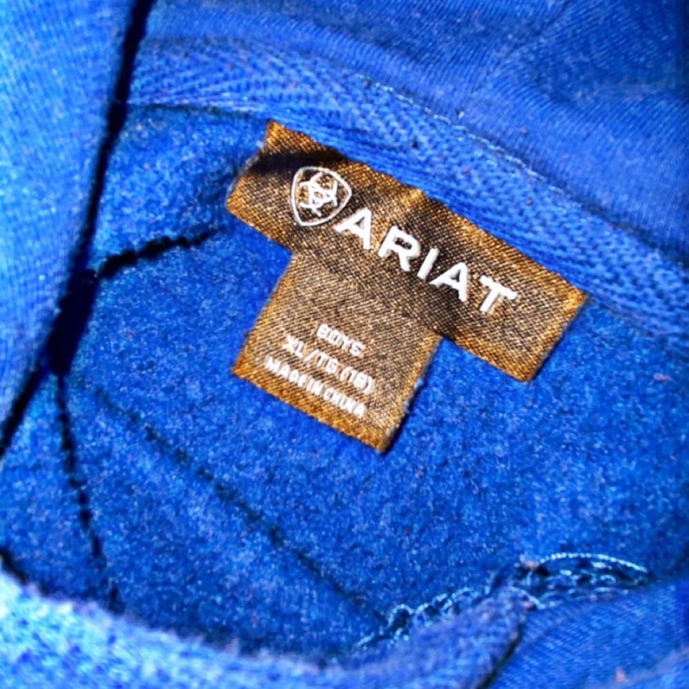 ARIAT youth size XL hoodie